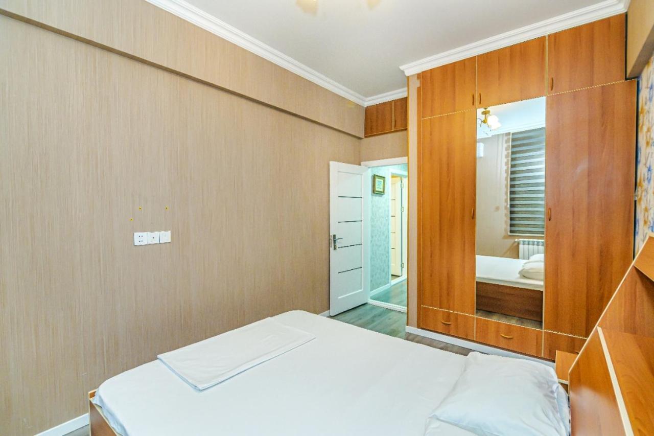 M Estate 1 Room Targovu 바쿠 외부 사진