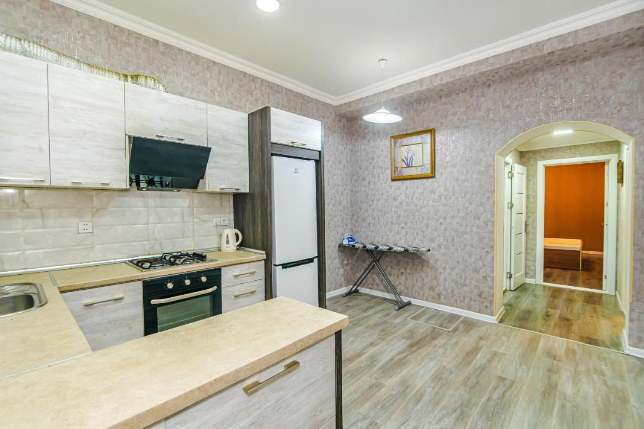 M Estate 1 Room Targovu 바쿠 외부 사진