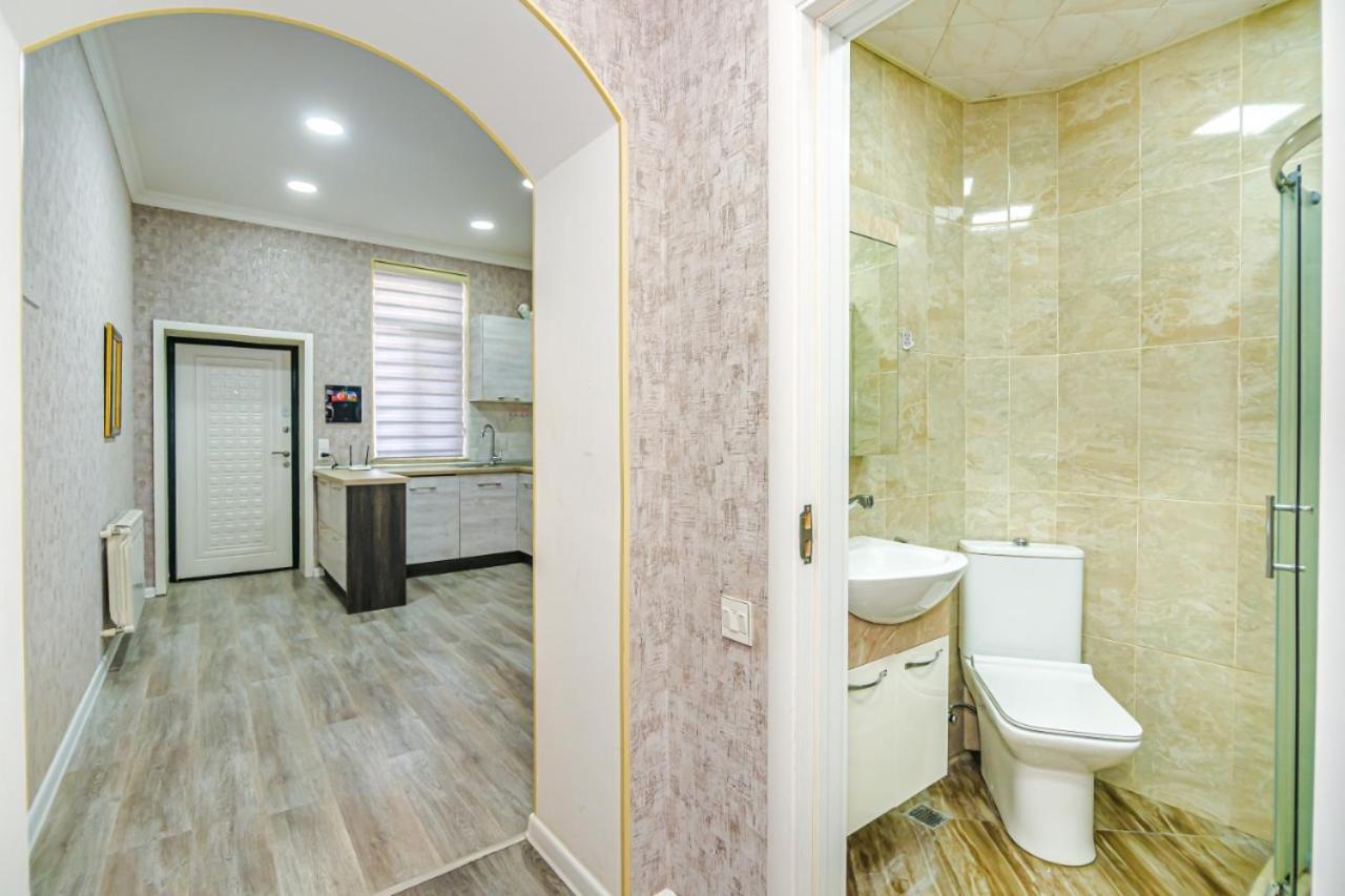 M Estate 1 Room Targovu 바쿠 외부 사진