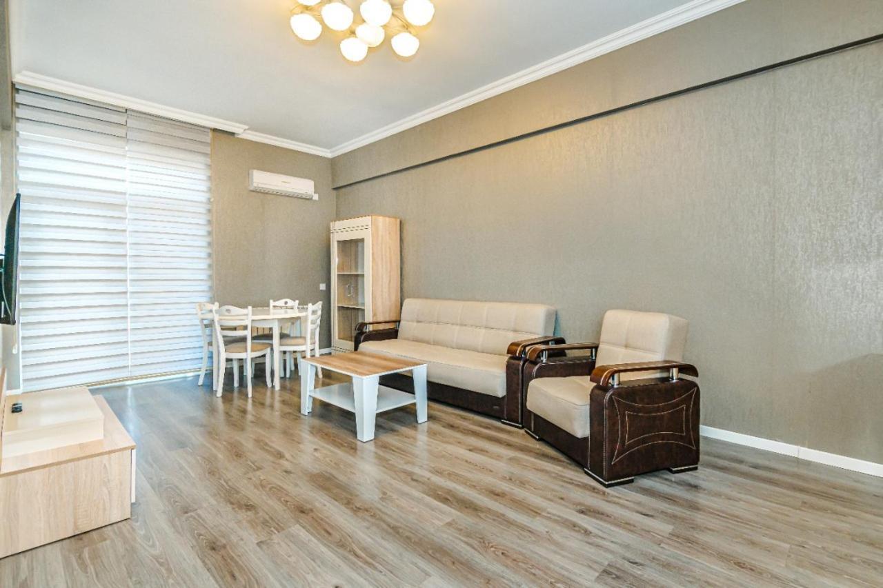 M Estate 1 Room Targovu 바쿠 외부 사진