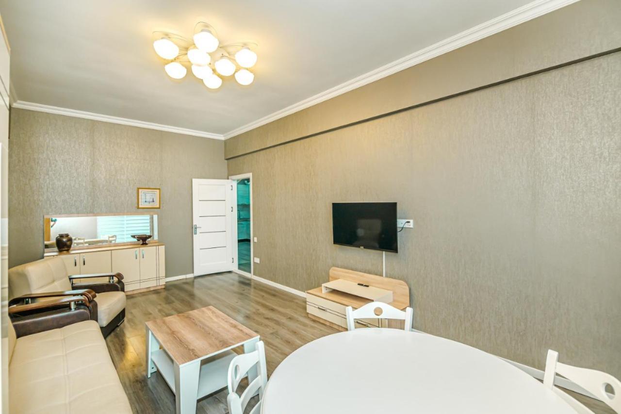M Estate 1 Room Targovu 바쿠 외부 사진